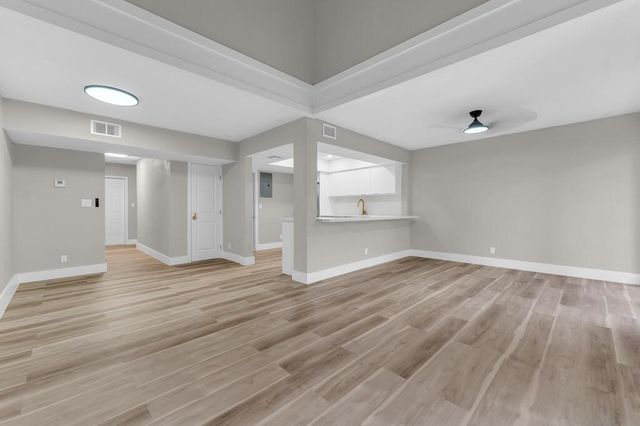4281 NW 76 Avenue, Davie, FL 33328