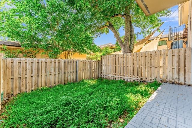 4281 NW 76 Avenue, Davie, FL 33328