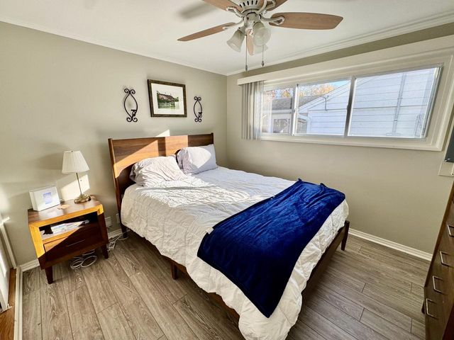 3240 N 84th STREET, Milwaukee, WI 53222