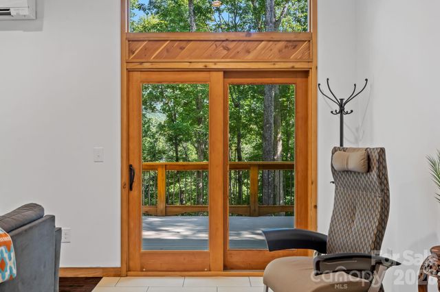 506 Silent Forest Drive, Canton, NC 28716