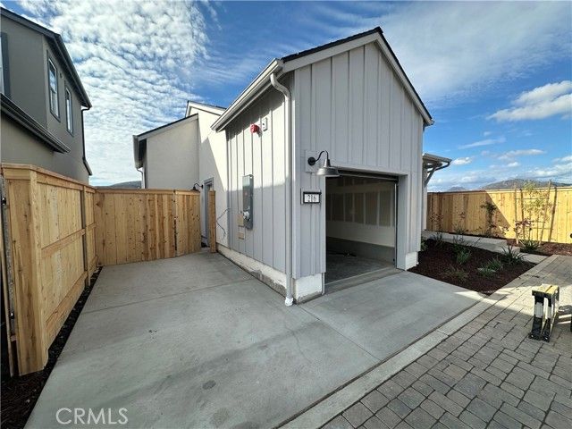 216 Kitty Hawk Court, San Luis Obispo, CA 93401