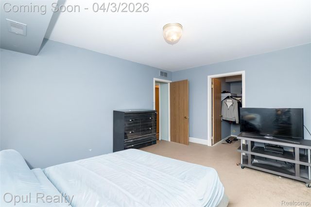 29562 Clarita Street, Livonia, MI 48152