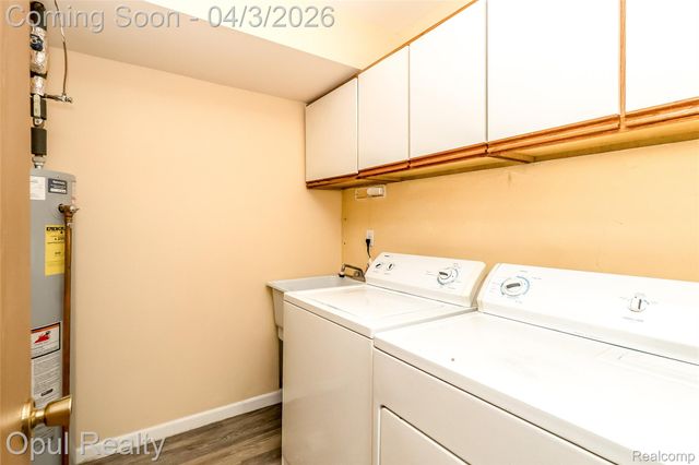 29562 Clarita Street, Livonia, MI 48152