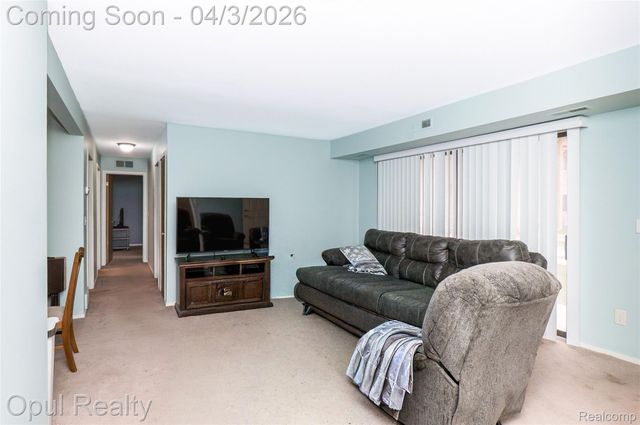 29562 Clarita Street, Livonia, MI 48152