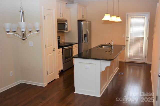 5212 Prosperity Church Road, Charlotte, NC 28269