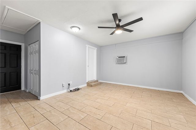 4033 Key West Dr, Corpus Christi, TX 78411