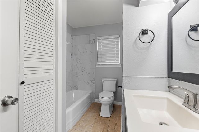 4033 Key West Dr, Corpus Christi, TX 78411