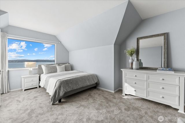 307 W Highland Drive, Seattle, WA 98119