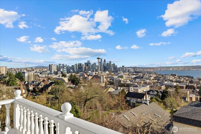 307 W Highland Drive, Seattle, WA 98119