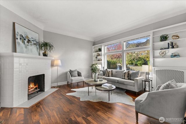 307 W Highland Drive, Seattle, WA 98119