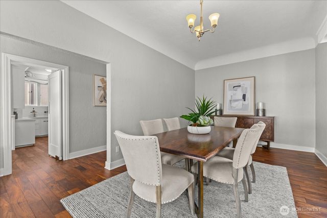 307 W Highland Drive, Seattle, WA 98119