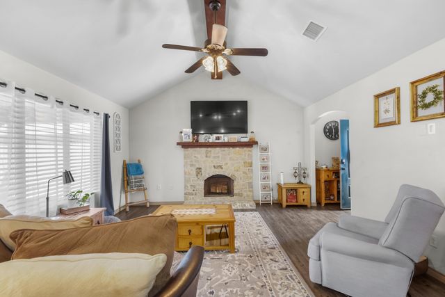 7908 Avenue J, Lubbock, TX 79423