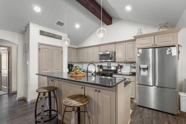 7908 Avenue J, Lubbock, TX 79423