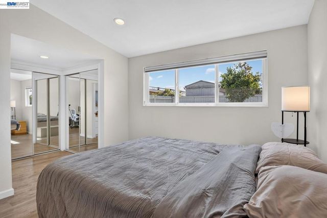 2786 Bal Harbor Ln, Hayward, CA 94545