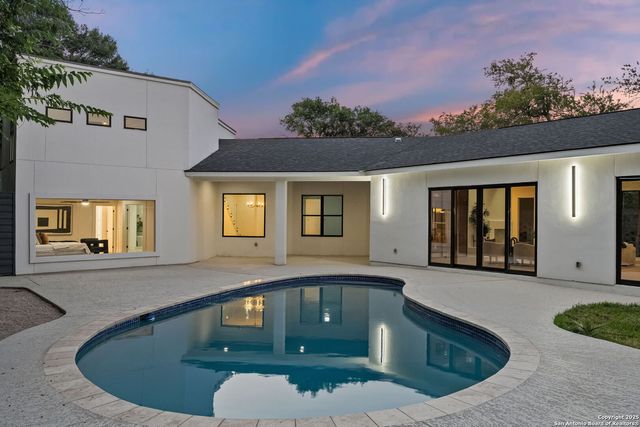 718 RIDGEMONT AVE, Terrell Hills, TX 78209