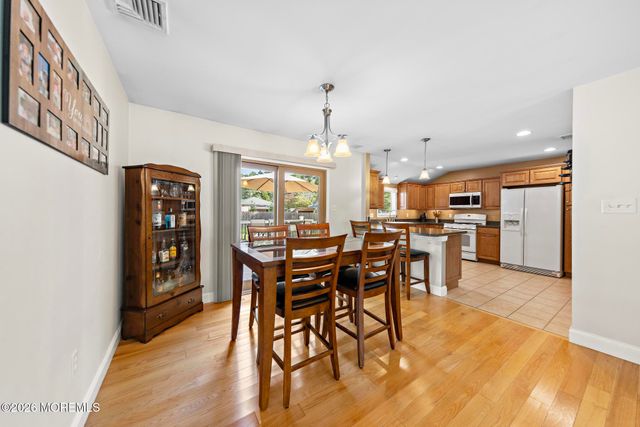 211 3rd Avenue, Tuckerton, NJ 08087