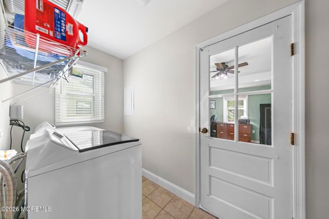 211 3rd Avenue, Tuckerton, NJ 08087