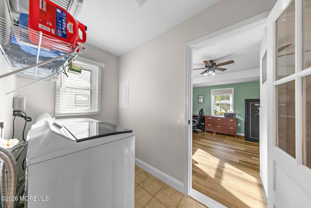 211 3rd Avenue, Tuckerton, NJ 08087