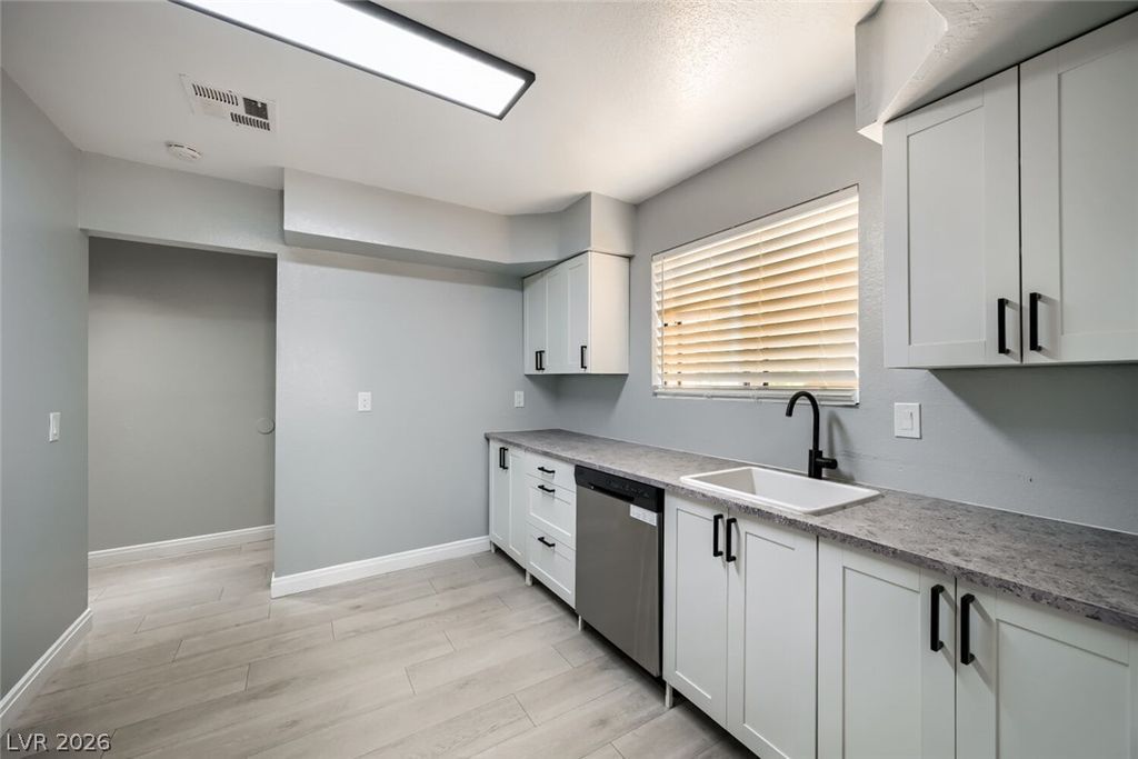 3151 Soaring Gulls Drive 1129, Las Vegas, NV 89128 — photo 3