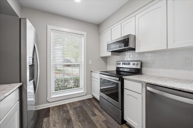 401 Bendwood Drive 35, Houston, TX 77024