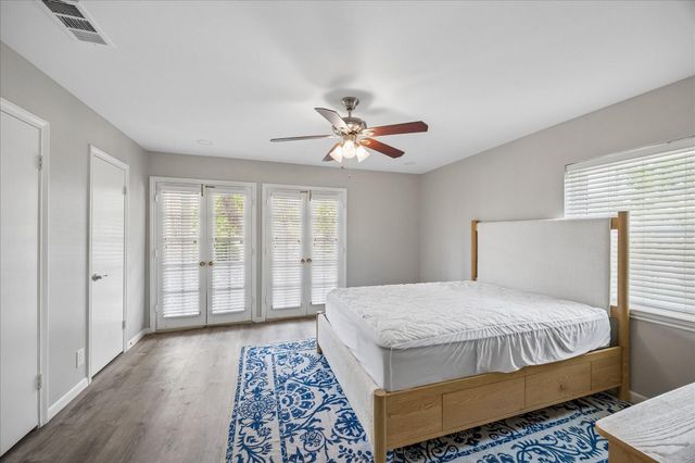 401 Bendwood Drive 35, Houston, TX 77024