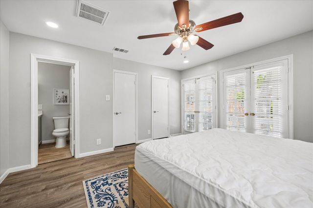 401 Bendwood Drive 35, Houston, TX 77024