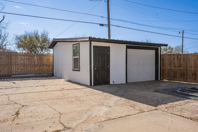 2005 NW 17TH Avenue, Amarillo, TX 79107