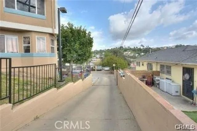 4904 Ithaca Avenue 5, Los Angeles, CA 90032