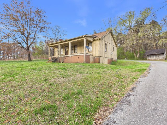 325 Countryside Lane, Madisonville, TN 37354