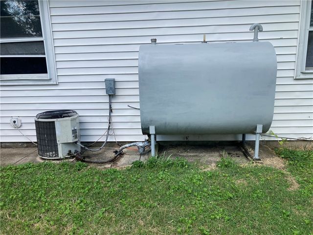 217 Monfort Street, College Corner, OH 45003