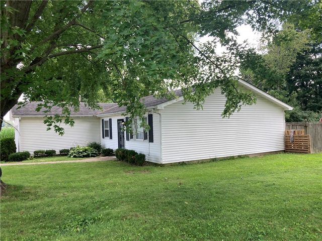217 Monfort Street, College Corner, OH 45003