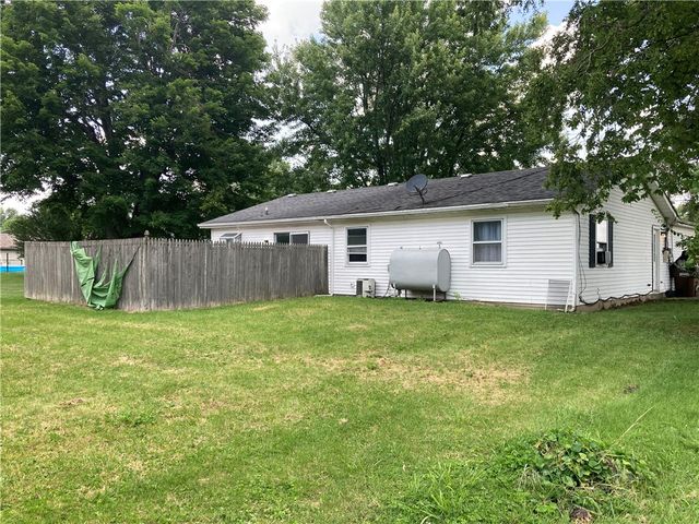 217 Monfort Street, College Corner, OH 45003