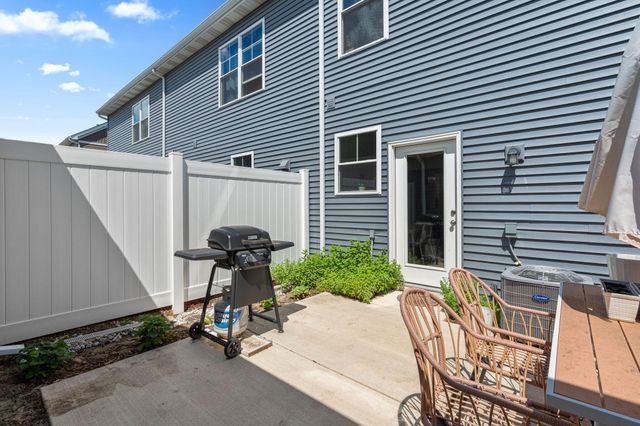 11844 Kentucky Street, Crown Point, IN 46307