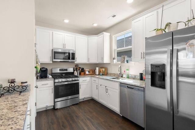 11844 Kentucky Street, Crown Point, IN 46307