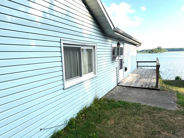 8871 Lakeview Boulevard, Martiny Twp, MI 49342