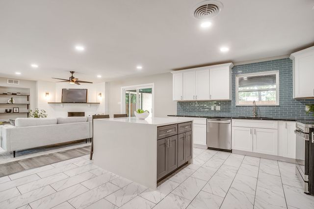 2536 Daisy Lane, Fort Worth, TX 76111