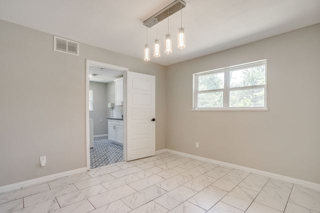 2536 Daisy Lane, Fort Worth, TX 76111