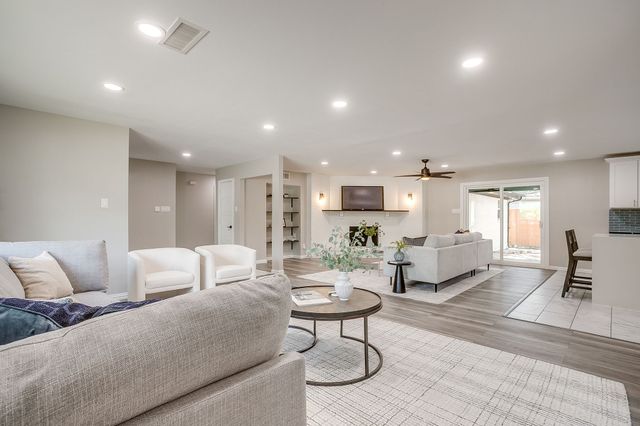 2536 Daisy Lane, Fort Worth, TX 76111