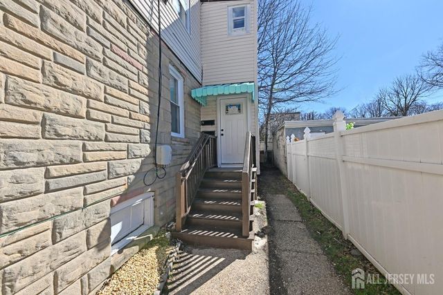 652 penn Street, Perth Amboy, NJ 08861