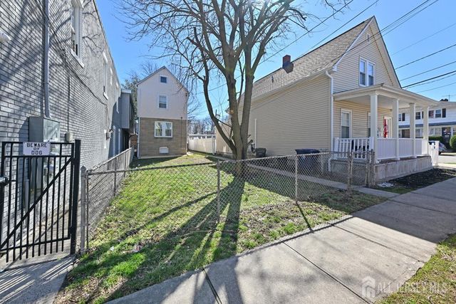652 penn Street, Perth Amboy, NJ 08861