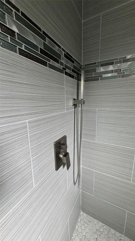 153 S 10th Street A, Conroe, TX 77301