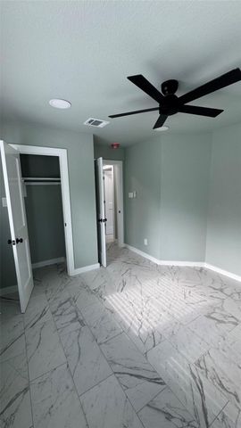 153 S 10th Street A, Conroe, TX 77301