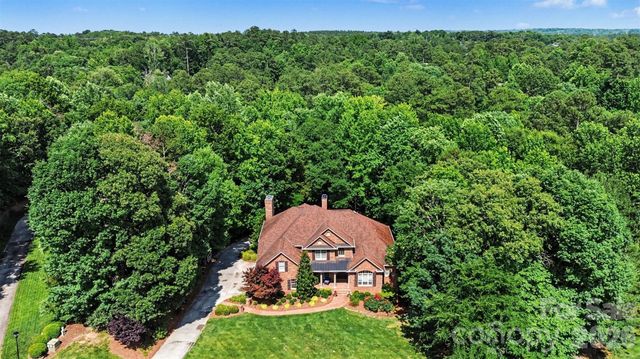 1706 Brookshaw Run, Fort Mill, SC 29715