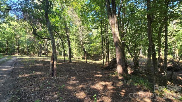31 Burtiller Lane, Fletcher, NC 28732