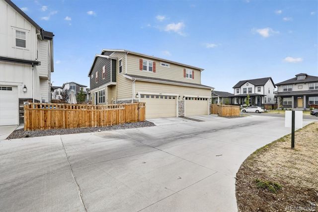 21233 E 63rd Drive, Aurora, CO 80019