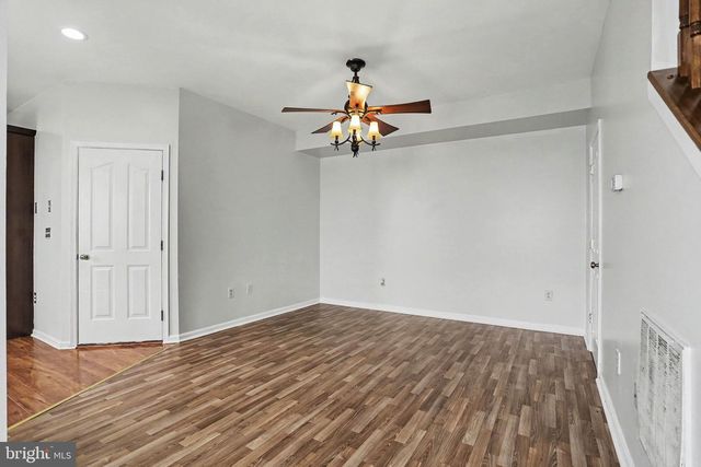 136 KRISTY LN, Harrisburg, PA 17111