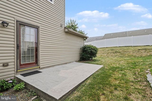 136 KRISTY LN, Harrisburg, PA 17111