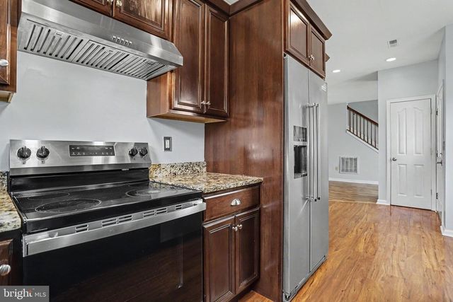 136 KRISTY LN, Harrisburg, PA 17111