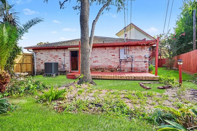 519 Orleans Street, League City, TX 77573