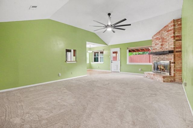 519 Orleans Street, League City, TX 77573